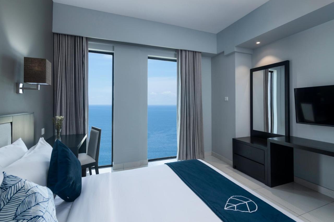 Hotel Maradha Colombo Esterno foto