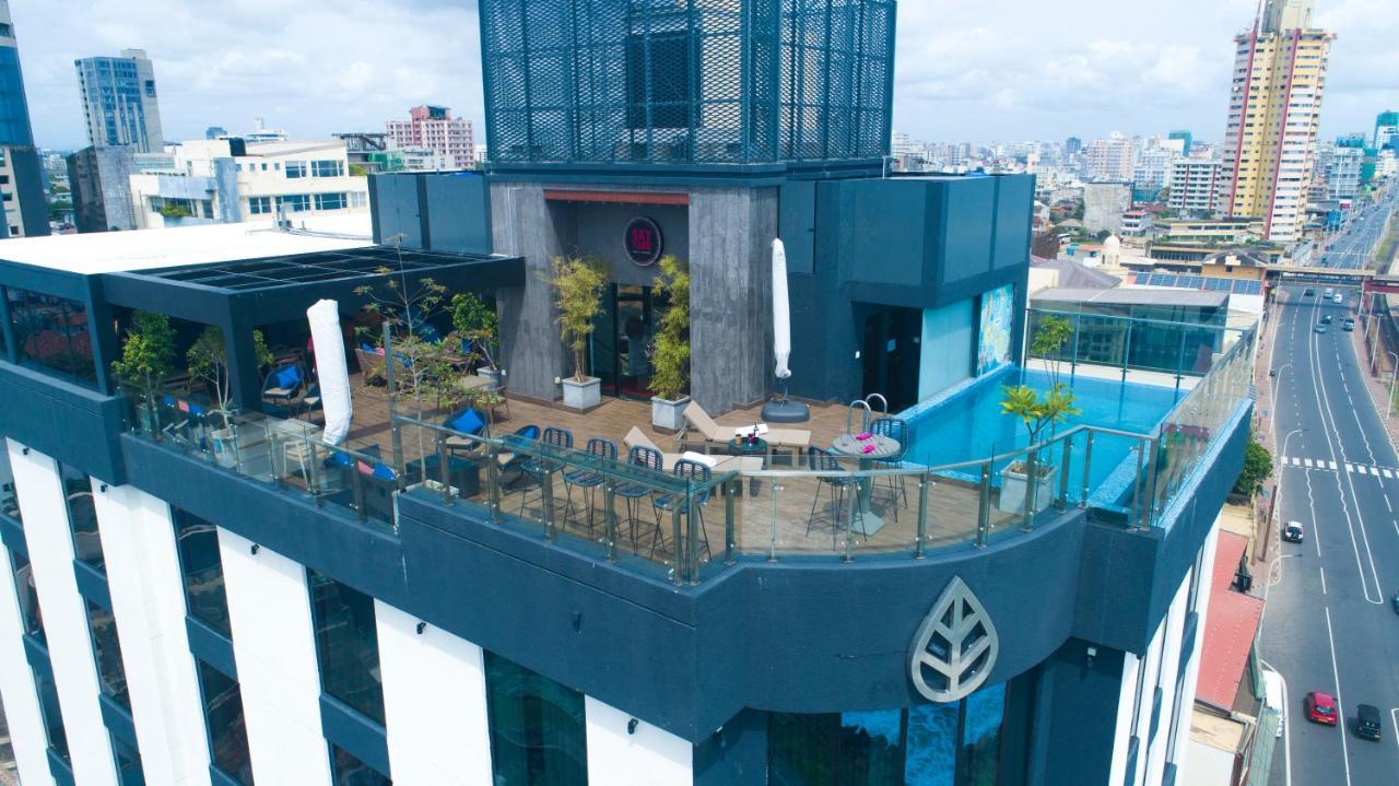 Hotel Maradha Colombo Esterno foto