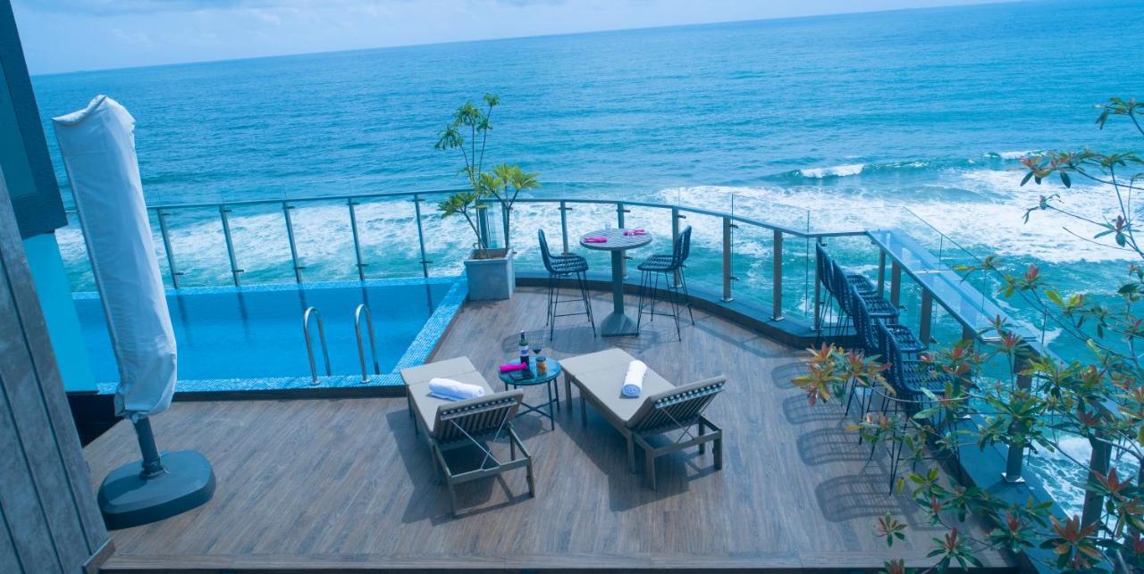 Hotel Maradha Colombo Esterno foto