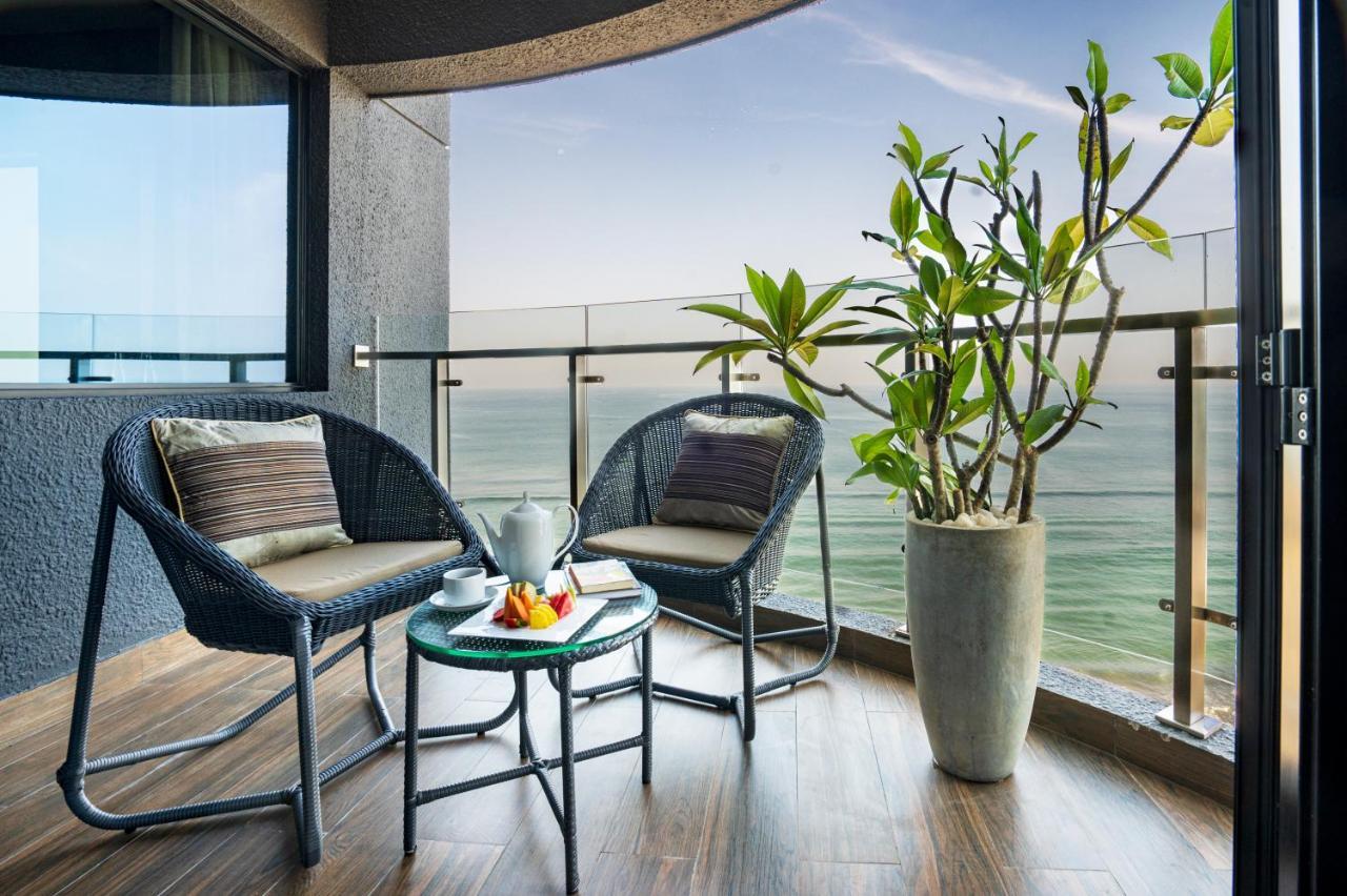 Hotel Maradha Colombo Esterno foto