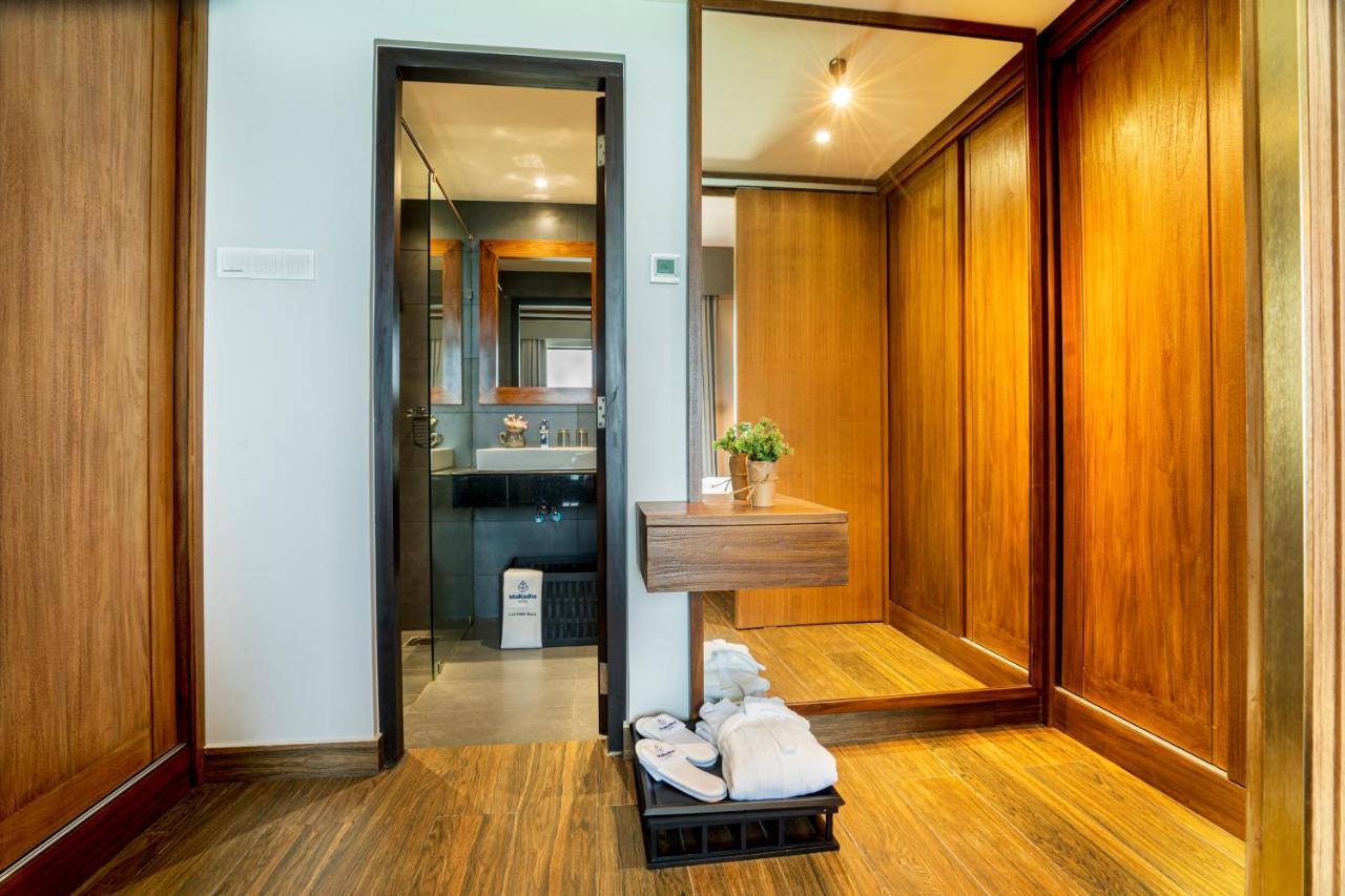 Hotel Maradha Colombo Esterno foto
